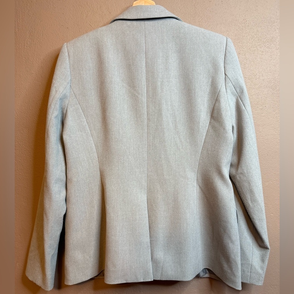 Calvin Klein Women's Soft Gray One Button Notch Lapels Structured Blazer Sz 12 - Picture 11 of 16
